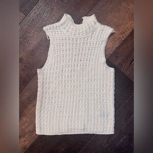 ✨ GAP Cream Crochet Sleeveless Sweater | Size Small ✨